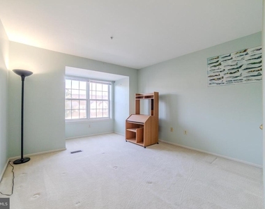 651 Fawn Circle - Photo Thumbnail 17