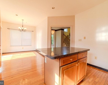651 Fawn Circle - Photo Thumbnail 6
