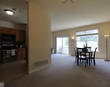 316 Ross Court - Photo Thumbnail 6