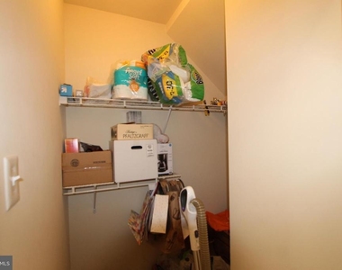 316 Ross Court - Photo Thumbnail 3