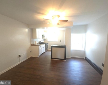 428 Croyden Road - Photo Thumbnail 5