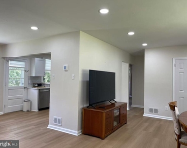 1019 Howellville Road - Photo Thumbnail 6