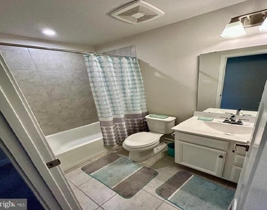 210 Chase Drive - Photo Thumbnail 16