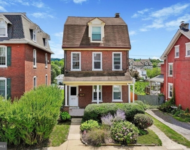 312 Washington Avenue - Photo Thumbnail 3