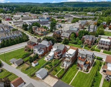 312 Washington Avenue - Photo Thumbnail 1