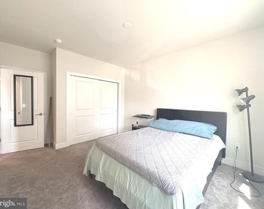 135 Annapolis Street - Photo Thumbnail 10