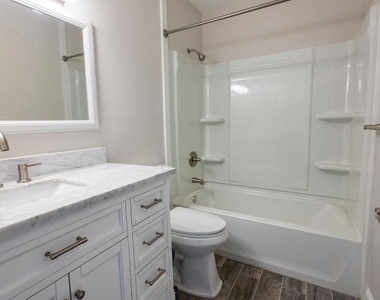 29 Fomalhaut Avenue - Photo Thumbnail 14
