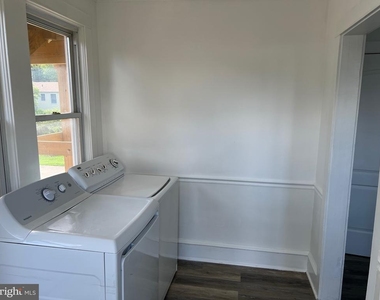 703 N Main Street - Photo Thumbnail 7
