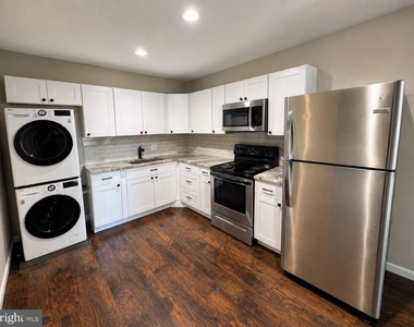 1230 Liberte Court - Photo Thumbnail 3