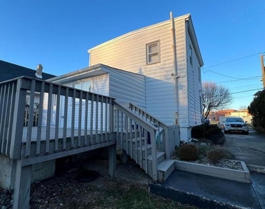 30 Spruce Avenue - Photo Thumbnail 51