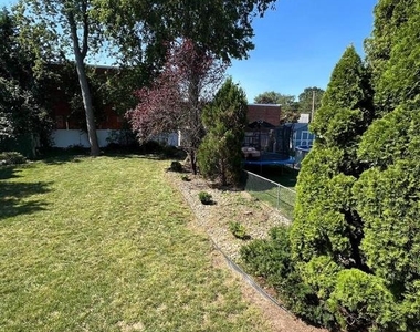 30 Spruce Avenue - Photo Thumbnail 46