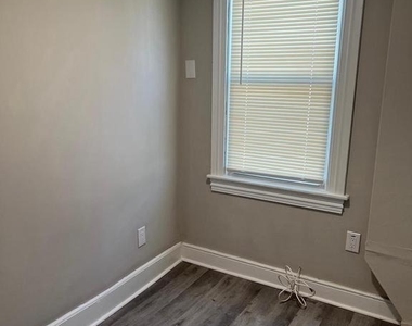 30 Spruce Avenue - Photo Thumbnail 40
