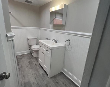 30 Spruce Avenue - Photo Thumbnail 26