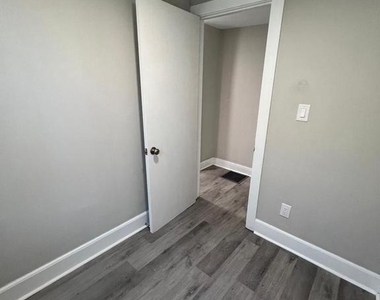 30 Spruce Avenue - Photo Thumbnail 38