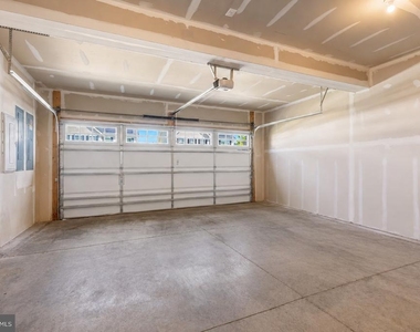 110 Greybull Lane - Photo Thumbnail 17