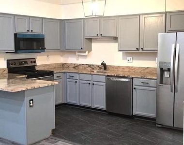 3708 Excalibur Court - Photo Thumbnail 4
