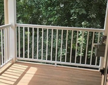 3708 Excalibur Court - Photo Thumbnail 14