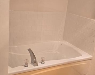 3708 Excalibur Court - Photo Thumbnail 8