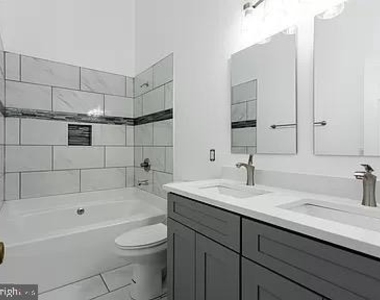 10400 Vista Gardens Drive - Photo Thumbnail 15