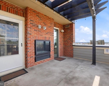 500 Riversail Lane - Photo Thumbnail 49