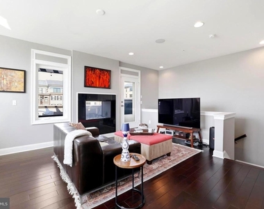 500 Riversail Lane - Photo Thumbnail 41