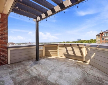 500 Riversail Lane - Photo Thumbnail 51