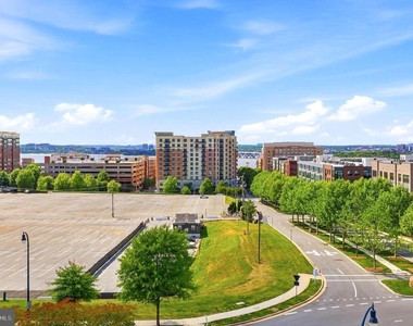 500 Riversail Lane - Photo Thumbnail 3