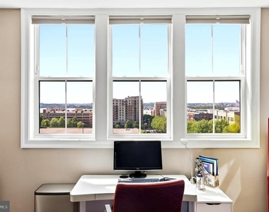 500 Riversail Lane - Photo Thumbnail 40