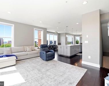 500 Riversail Lane - Photo Thumbnail 13