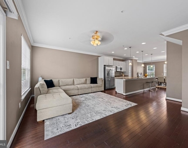 4718 Forest Pines Drive - Photo Thumbnail 8