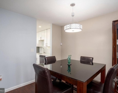 423 Gorman Avenue - Photo Thumbnail 7