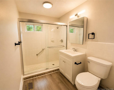 1506 Swainey Avenue - Photo Thumbnail 14