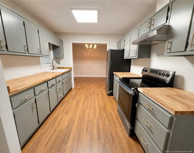 1506 Swainey Avenue - Photo Thumbnail 7