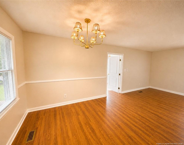 1506 Swainey Avenue - Photo Thumbnail 5