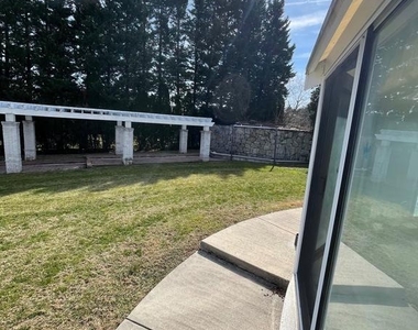 9913 Chapel Road - Photo Thumbnail 43
