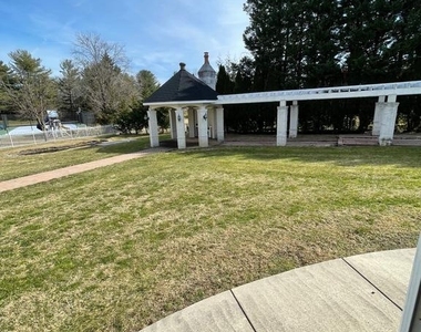 9913 Chapel Road - Photo Thumbnail 45
