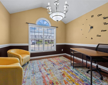 3805 Sunchase Drive - Photo Thumbnail 15