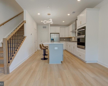 16108 Frederick Road - Photo Thumbnail 7