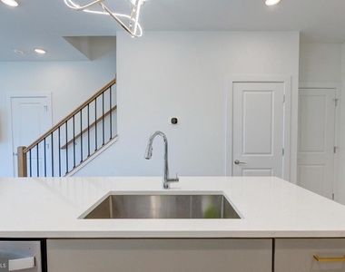 16108 Frederick Road - Photo Thumbnail 9