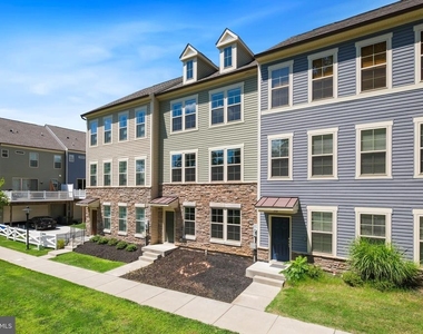 204 Ashton Market Alley - Photo Thumbnail 1