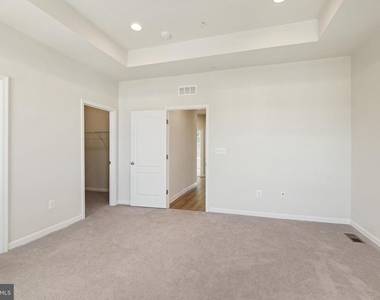 204 Ashton Market Alley - Photo Thumbnail 19