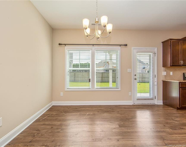 620 Stonebriar Avenue - Photo Thumbnail 6