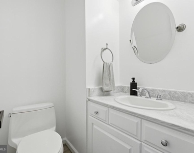 22 Habersham Court - Photo Thumbnail 9