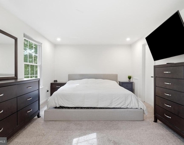22 Habersham Court - Photo Thumbnail 10