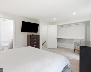 22 Habersham Court - Photo Thumbnail 11