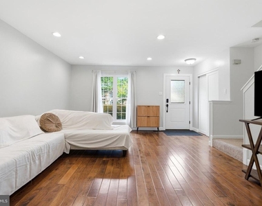 22 Habersham Court - Photo Thumbnail 3
