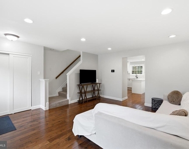 22 Habersham Court - Photo Thumbnail 4