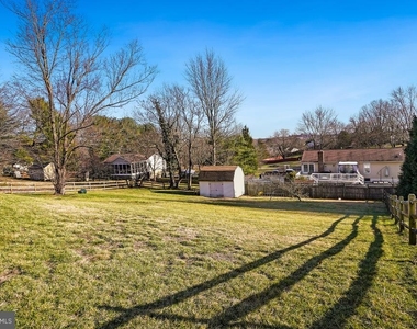 12316 Fountain Drive - Photo Thumbnail 41