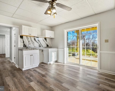 12316 Fountain Drive - Photo Thumbnail 31