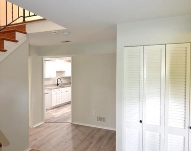 14011 Eagle Court - Photo Thumbnail 2